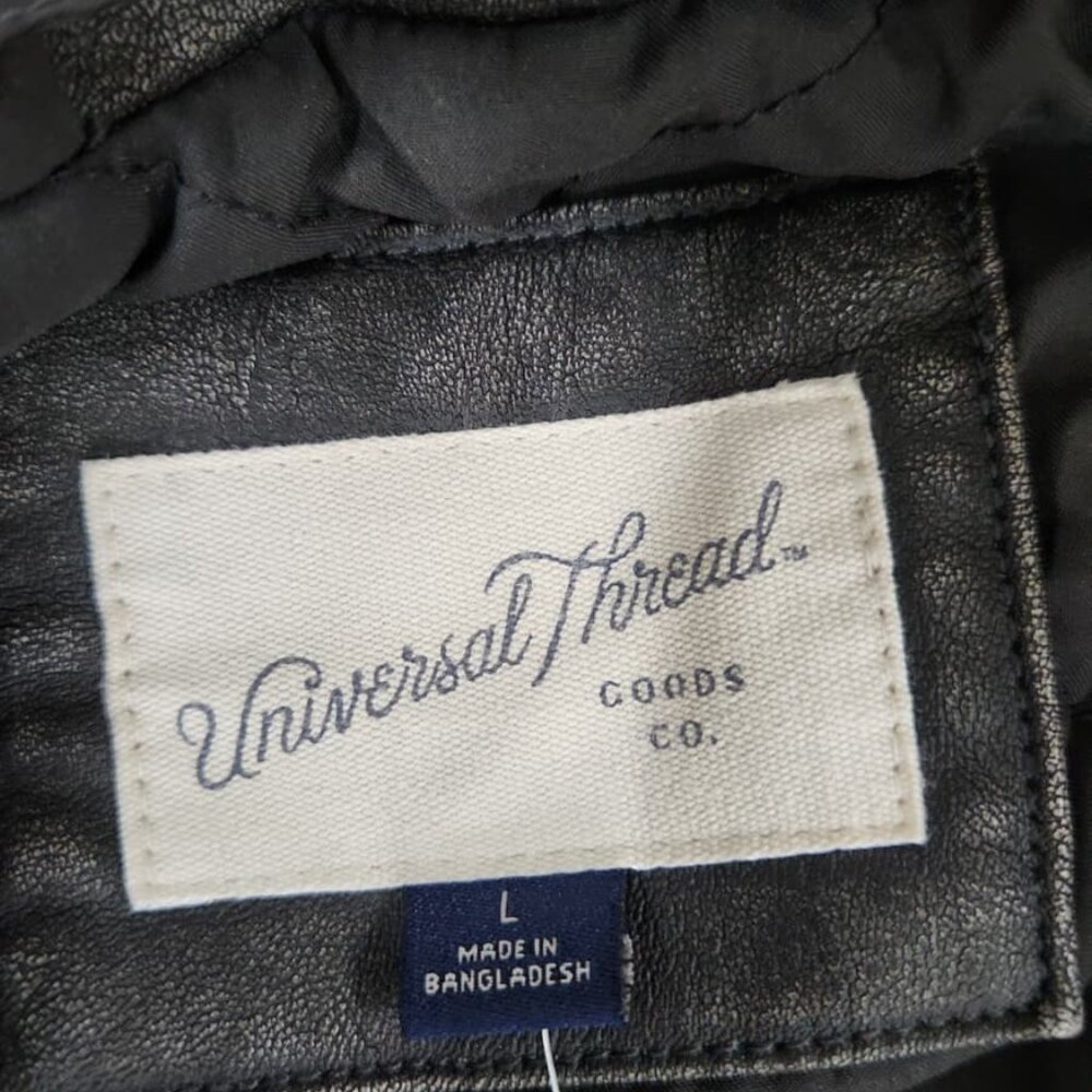 NWT Universal Thread Women's Moto Jacket Faux Leather Faded - Picture 6 of 10